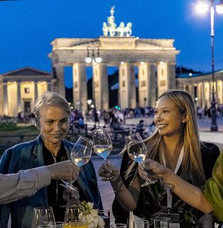 Talman Events Slideshow mobile Brandenburg Gate, Berlin