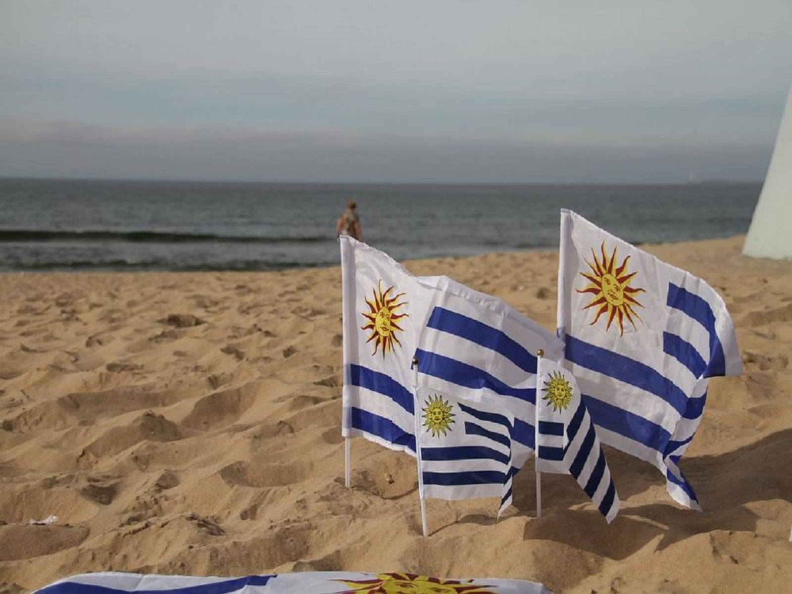 uruguay flags